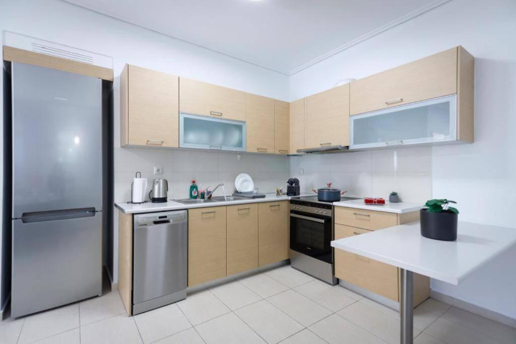 אתונה Pame Rentals - Cozy Glyfada Stay With Free Parking מראה חיצוני תמונה